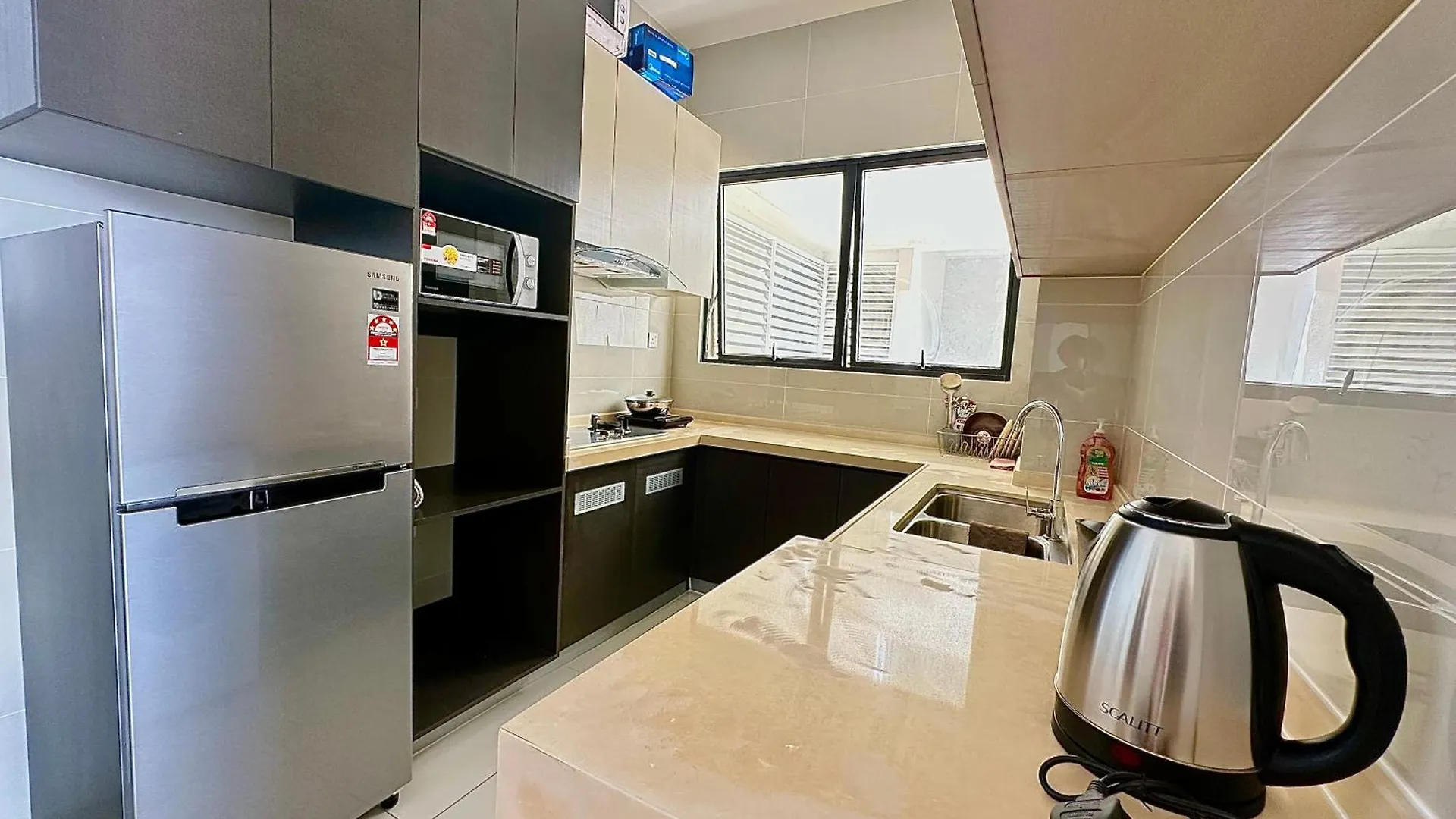 2 Bedroom Garden And Sea View Johor Bahru Apartment